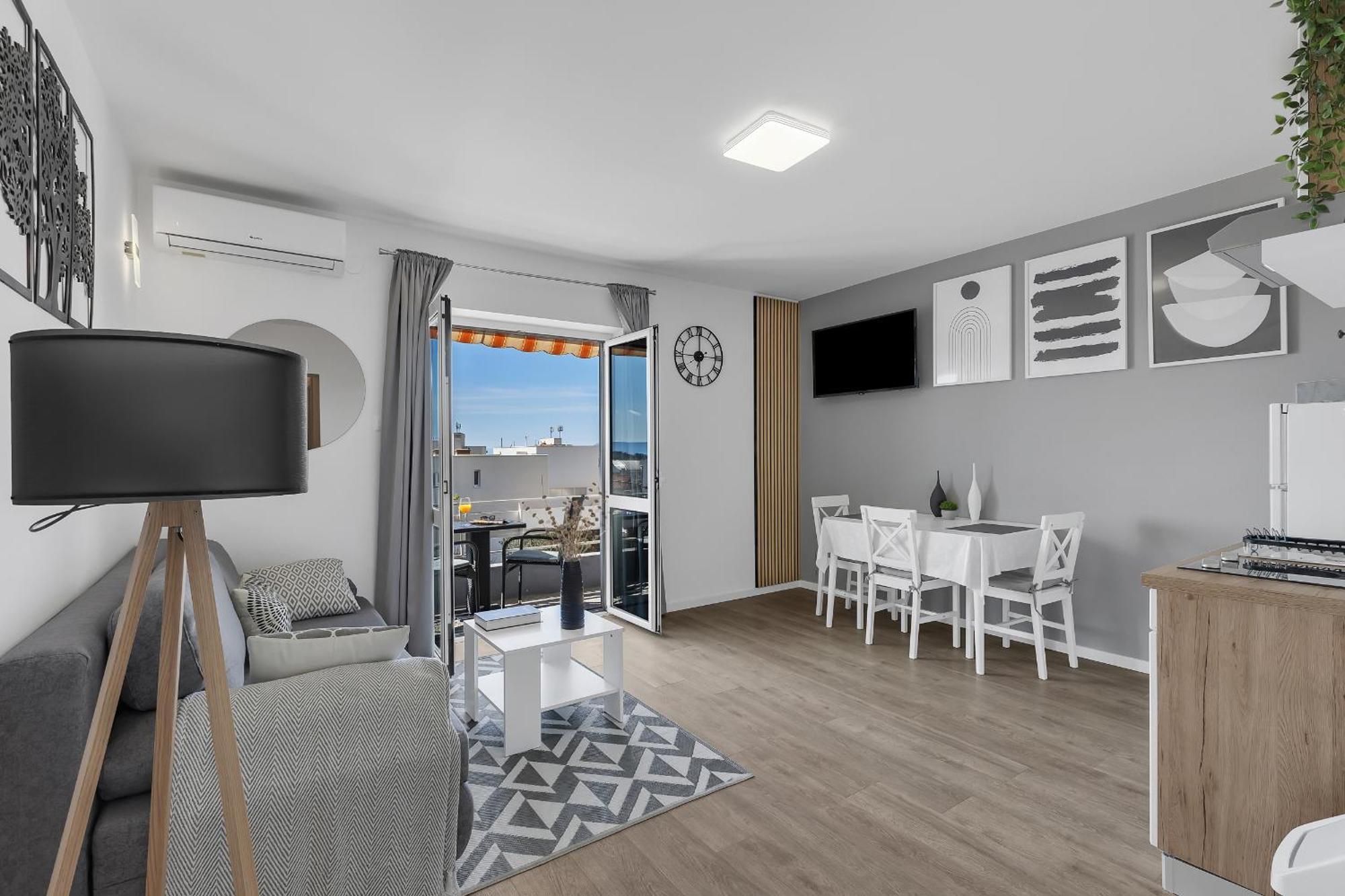 Mediterranean Living Makarska Buitenkant foto